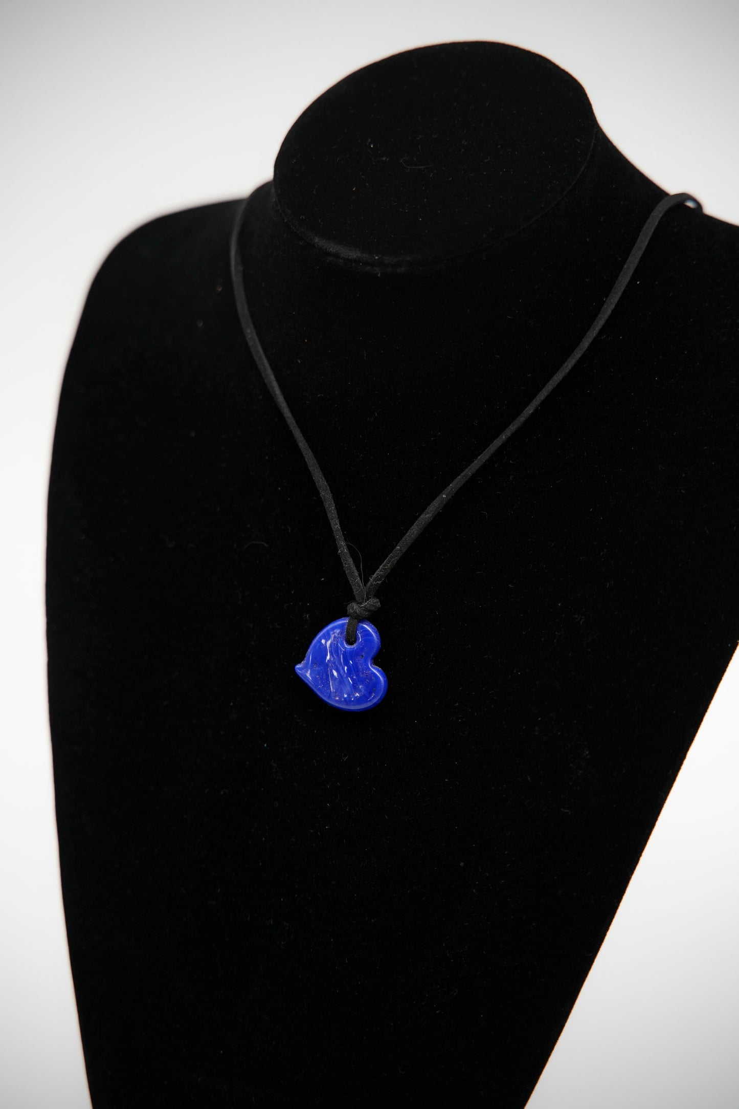 Collana cuore posato