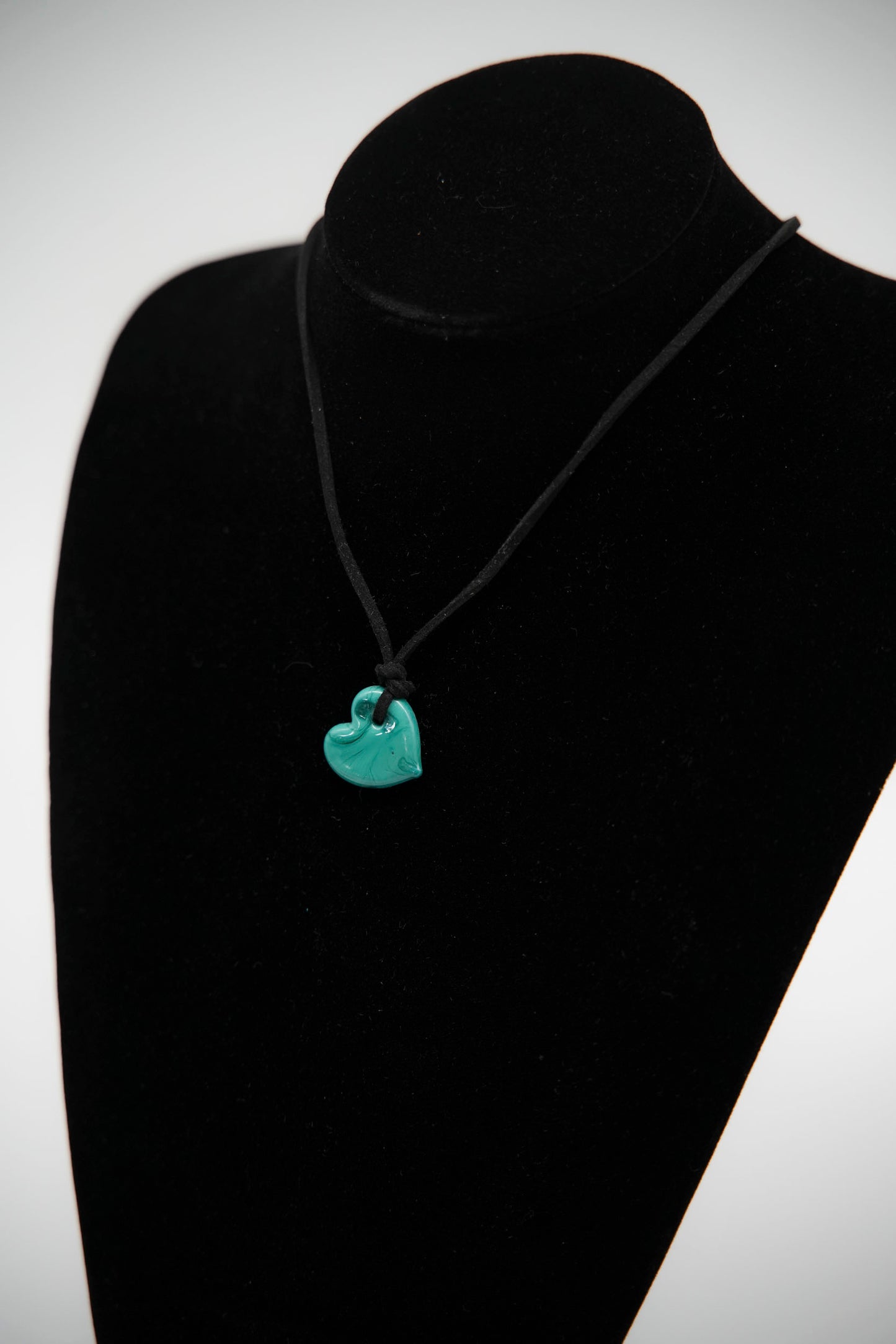 Collana cuore posato