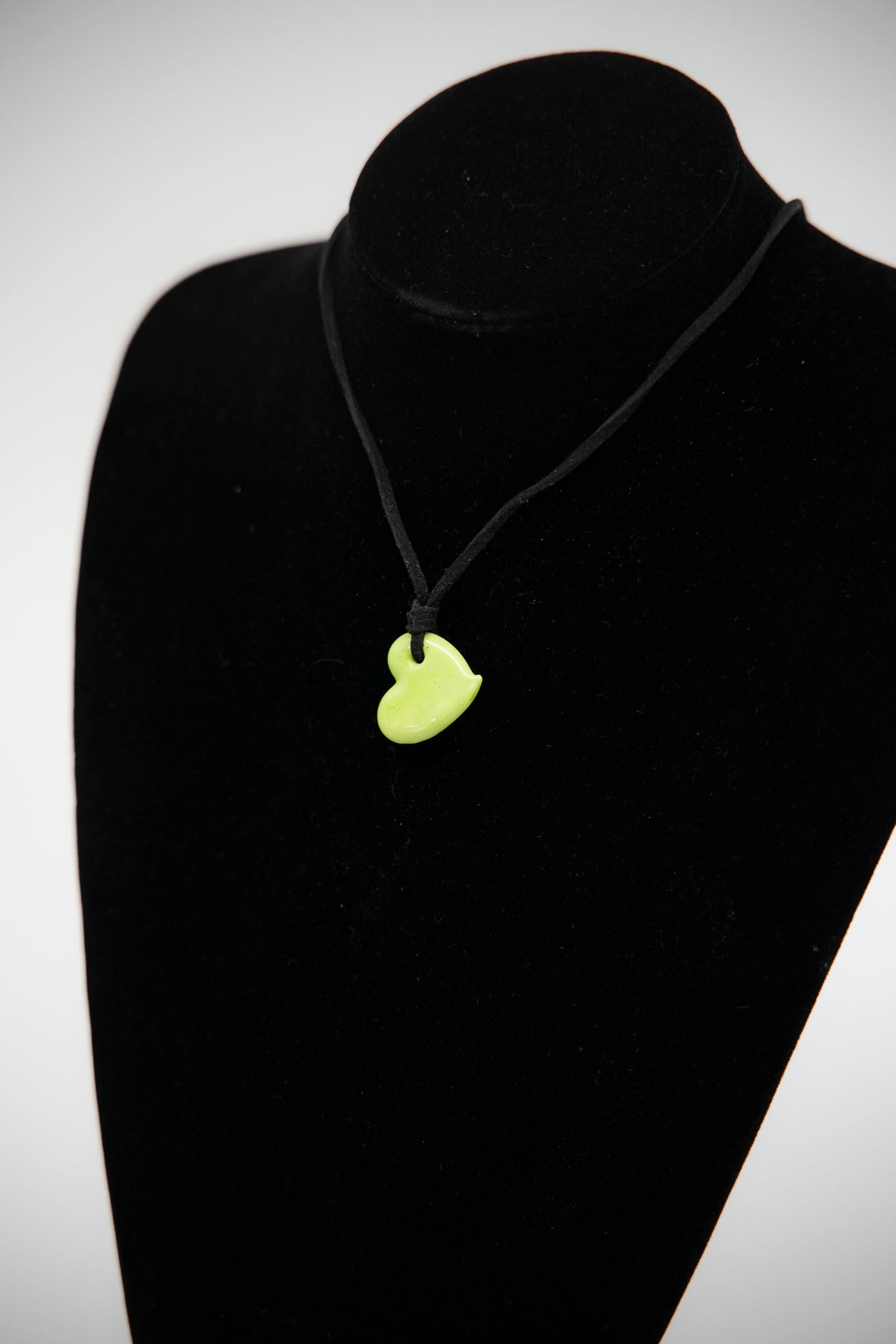 Collana cuore posato