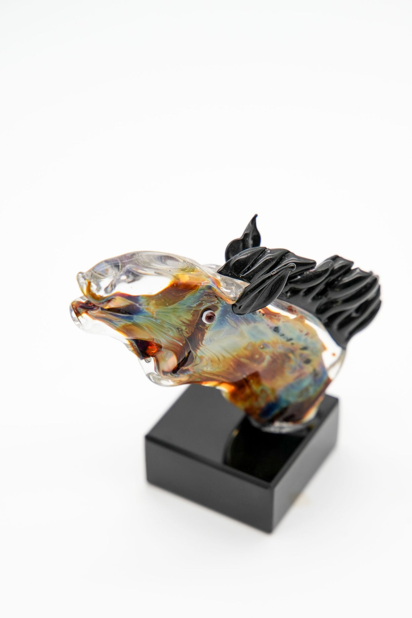Testa di cavallo con base